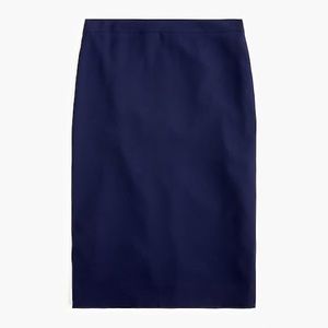 New J. Crew Pencil skirt in 365 crepe